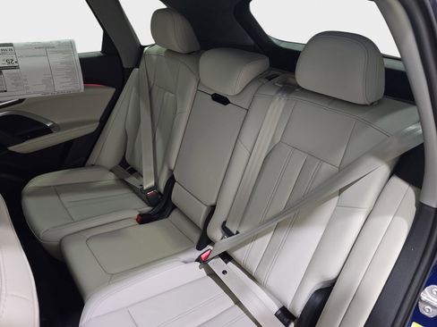 New 2025 Audi Q5 2.0T Premium image 13