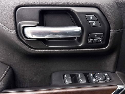 Used 2019 GMC Sierra 1500 SLT w/ SLT Premium Plus Package image 27