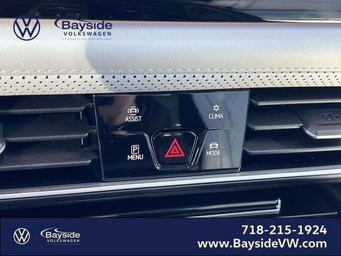 New 2026 Volkswagen Atlas Cross Sport SEL Premium R-Line image 30