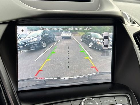 Used 2018 Ford Escape SEL AWD/4WD image 15
