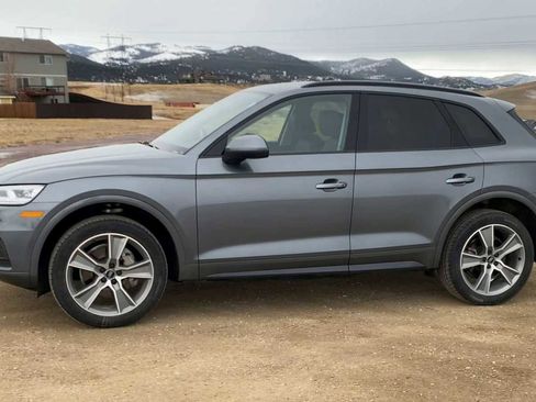 Used 2020 Audi Q5 2.0T Premium Plus w/ Premium Plus Package image 5