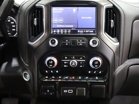 Used 2021 GMC Sierra 1500 AT4 w/ AT4 Premium Package AWD/4WD image 74