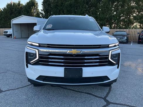 Used 2025 Chevrolet Tahoe LT image 2