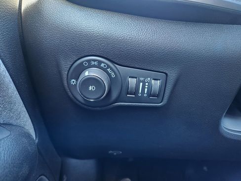 New 2026 Jeep Compass Latitude AWD/4WD image 48