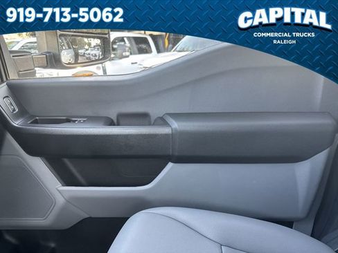 New 2025 Ford F550 4x4 Crew Cab image 29