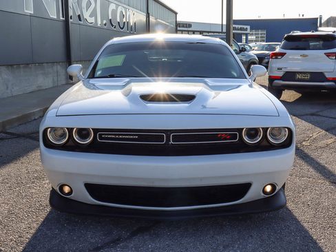 Used 2020 Dodge Challenger R/T RWD image 2