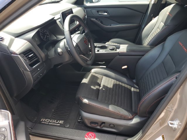 Certified 2026 Nissan Rogue SV AWD/4WD image 23