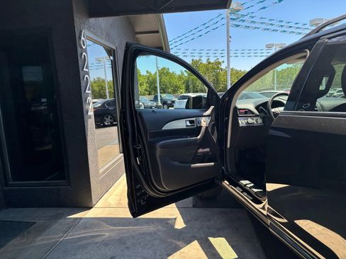 Used 2015 Lincoln MKX AWD w/ Equipment Group 101A image 7