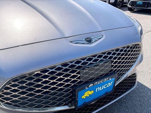 Used 2025 Genesis G70 2.5T AWD/4WD image 29