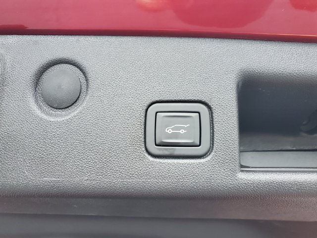 Certified 2024 Chevrolet Equinox Premier FWD image 12