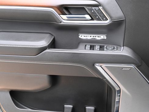 Used 2024 GMC Sierra 1500 Denali image 27