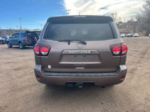 Used 2019 Toyota Sequoia SR5 image 5