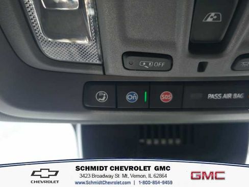 Used 2025 GMC Sierra 2500 SLE w/ SLE Value Package; AWD/4WD image 17