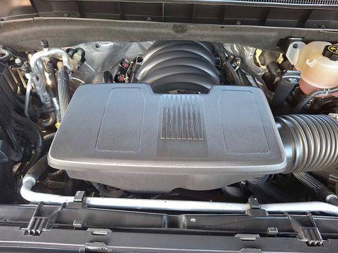 Used 2021 Chevrolet Tahoe RST image 27