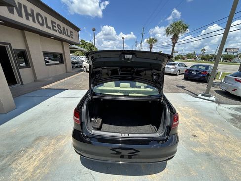 Used 2016 Volkswagen Jetta SE FWD image 10