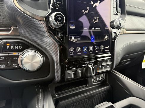 Used 2021 RAM 1500 Limited w/ Advanced Safety Group image 18