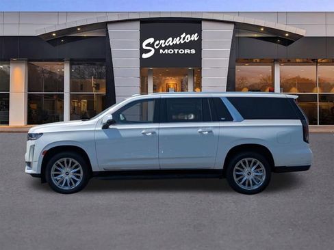 Used 2023 Cadillac Escalade ESV Premium Luxury w/ LPO, Floor Liner Package AWD/4WD image 2