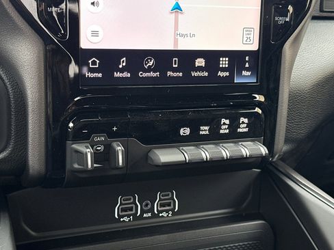 New 2026 RAM 2500 Big Horn AWD/4WD image 19