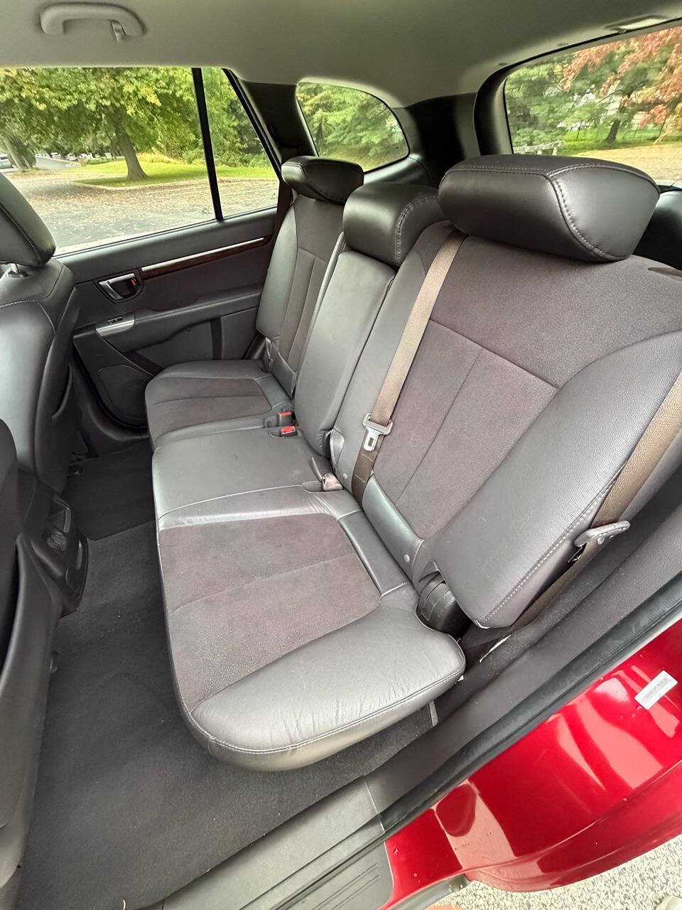 Used 2010 Hyundai Santa Fe SE FWD image 22