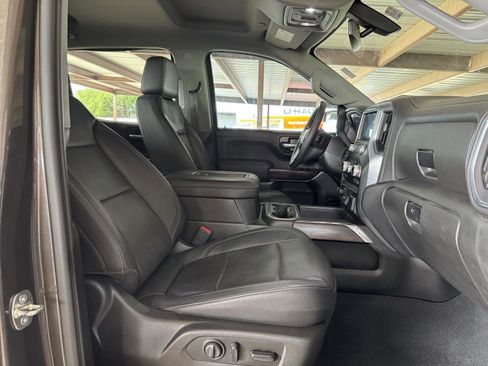 Used 2019 GMC Sierra 1500 SLT image 35
