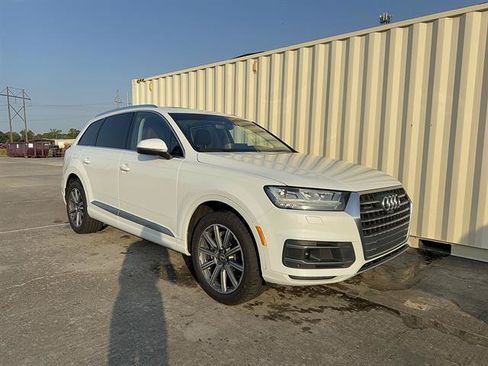 Used 2018 Audi Q7 2.0T Premium Plus w/ Premium Plus Package AWD/4WD image 1