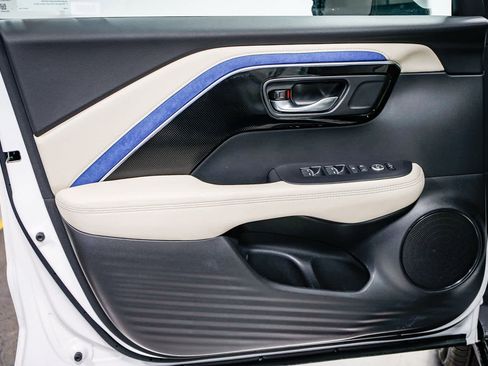 Certified 2025 Acura ADX A-Spec image 22