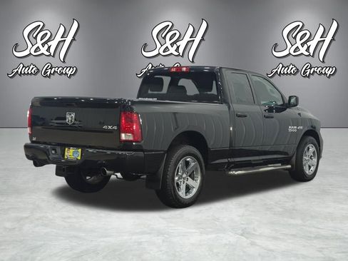 Used 2017 RAM 1500 Express AWD/4WD image 14