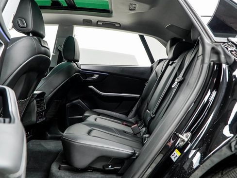 Used 2023 Audi Q8 Prestige image 41