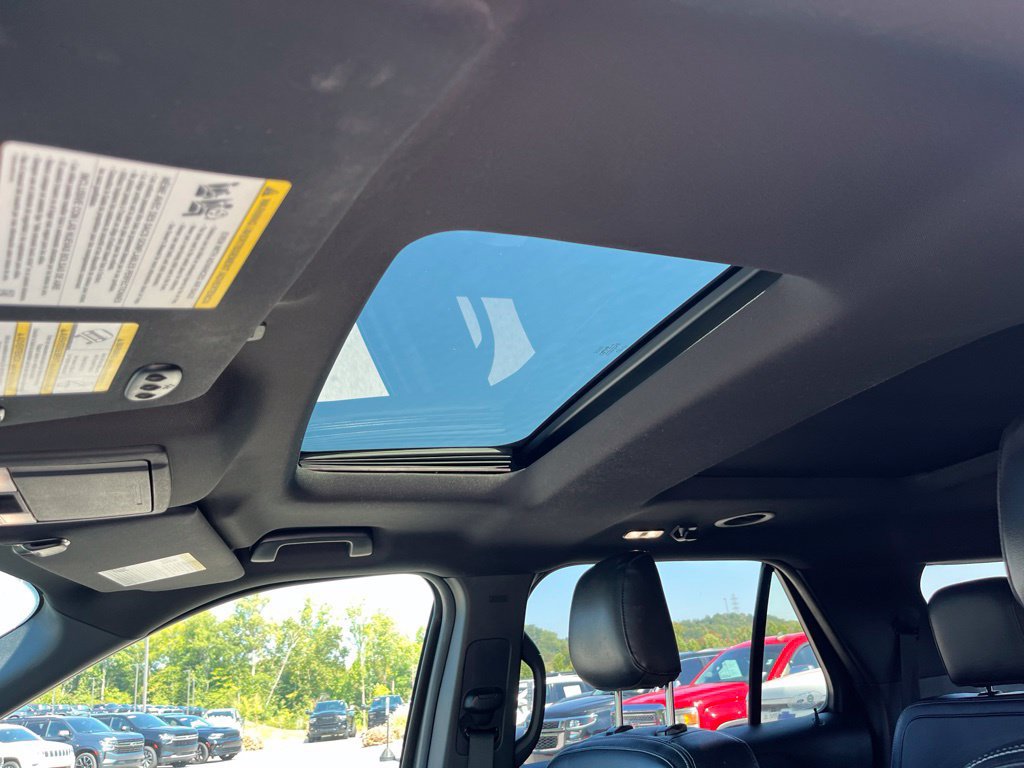 Used 2019 Ford Explorer Limited w/ Class III Trailer Tow Package AWD/4WD image 13