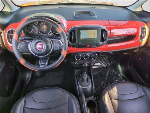 Used 2019 FIAT 500L Trekking w/ Popular Equipment Group image 16