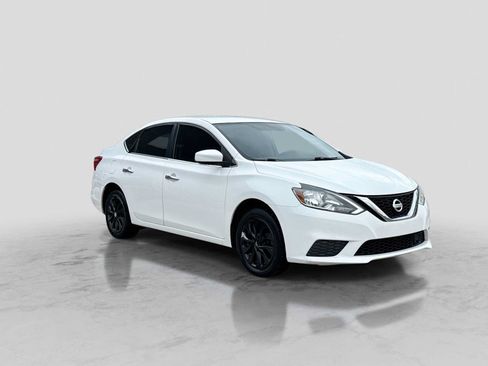 Used 2019 Nissan Sentra SV FWD image 8