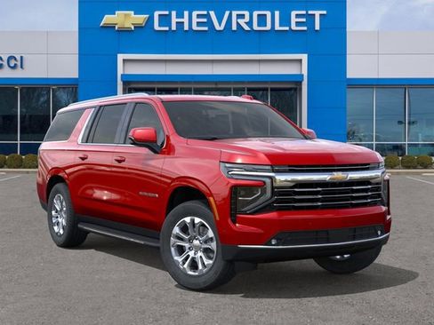 New 2026 Chevrolet Suburban LT AWD/4WD image 7