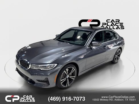 Used 2022 BMW 330i Sedan w/ Premium Package RWD image 2