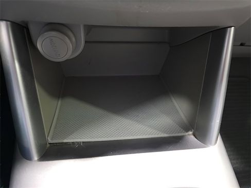 Used 2010 Subaru Forester 2.5X image 23