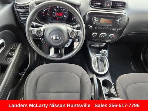 Used 2016 Kia Soul FWD image 15