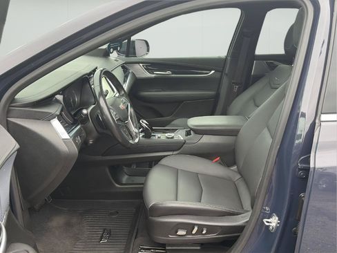 Certified 2024 Cadillac XT5 Premium Luxury w/ LPO, Floor Liner Package AWD/4WD image 12
