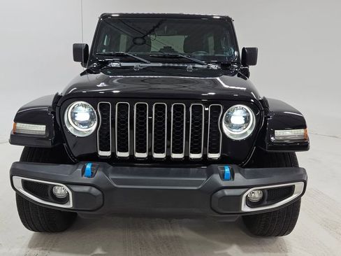 Used 2023 Jeep Wrangler Unlimited Sahara w/ Cold Weather Group image 2