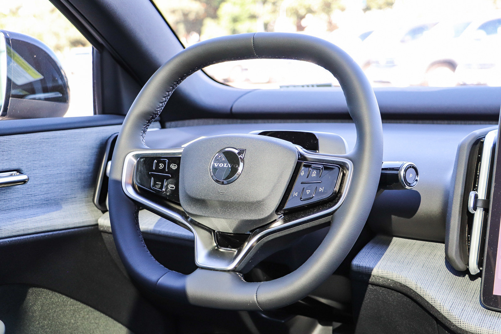 New 2026 Volvo EX30 Cross Country Ultra AWD/4WD image 18