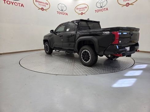 New 2026 Toyota Tacoma TRD Off-Road AWD/4WD image 6