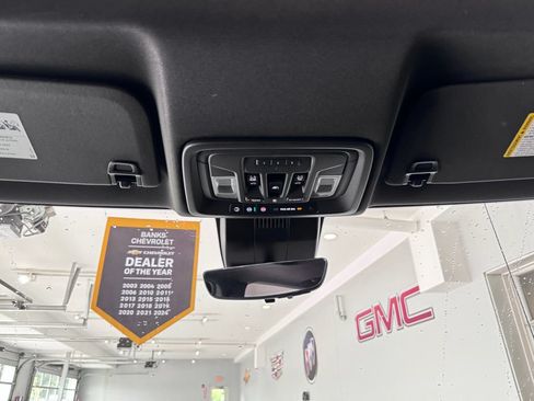 Certified 2024 GMC Sierra 1500 AT4 w/ Technology Package AWD/4WD image 29