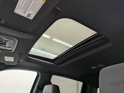 Used 2022 GMC Sierra 1500 AT4 w/ AT4 Preferred Package image 20