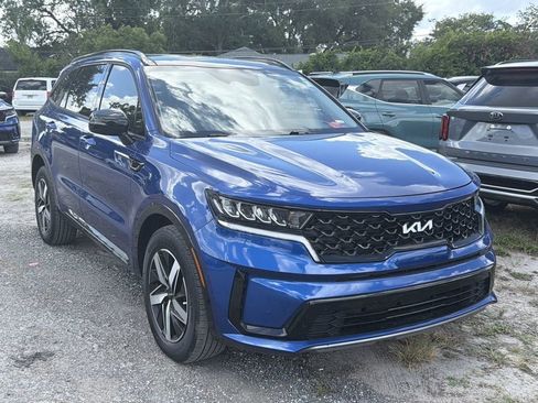 Used 2023 Kia Sorento S w/ Panoramic Sunroof Package FWD image 1