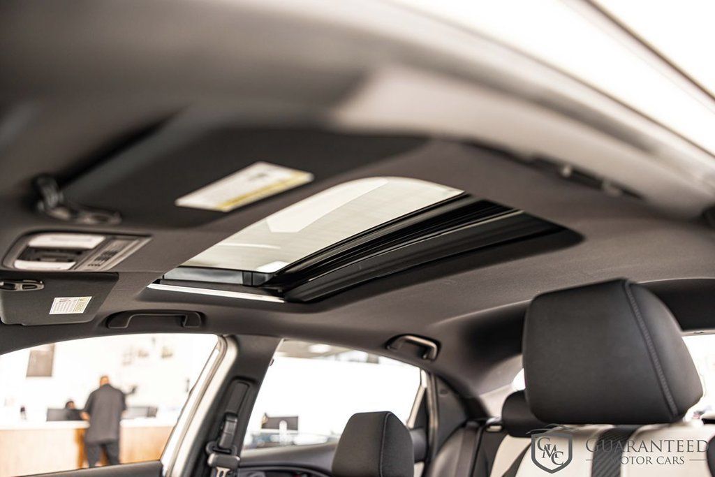 Used 2019 Honda Civic EX image 17