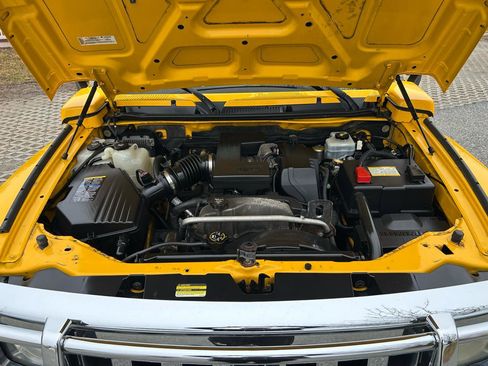 Used 2007 HUMMER H3 Adventure image 23