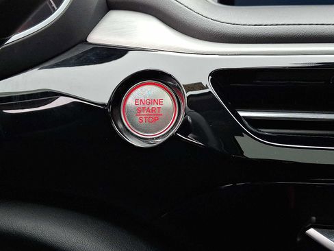 Used 2024 Acura MDX SH-AWD w/ Technology Package image 28