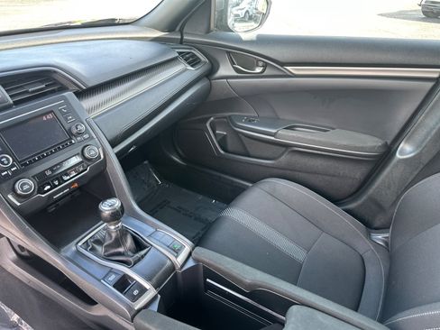Used 2018 Honda Civic Sport image 35