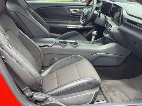 Used 2024 Ford Mustang Coupe RWD image 20