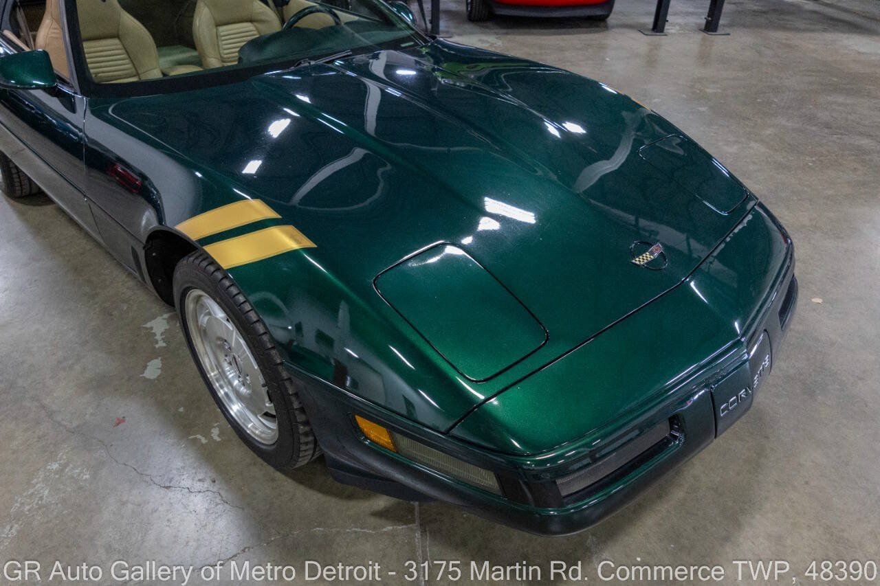 Used 1995 Chevrolet Corvette Coupe RWD image 14