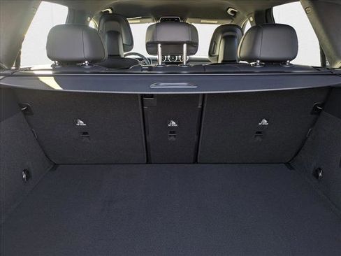 New 2026 Mercedes-Benz GLC 300 image 18