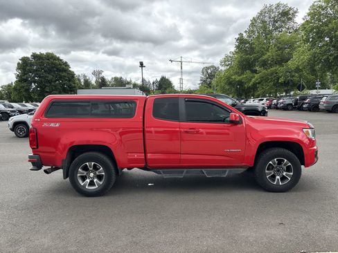 Used 2015 Chevrolet Colorado Z71 AWD/4WD image 5